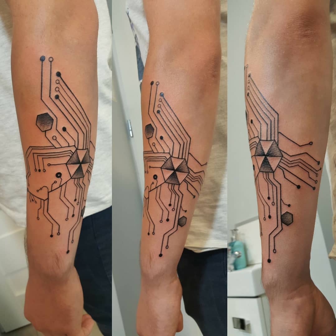 Cyberpunk Tattoo Ideas Celebrating The High Tech Art 3742